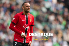 Drama (e confusão) até ao fim! Falhou penálti na compensação e equipa perdeu