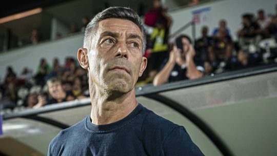 Pedro Caixinha equacionado por histórico brasileiro