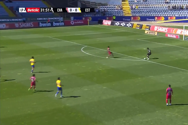 VÍDEO: erro inacreditável de Carné e o Chaves lidera