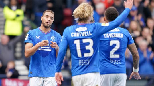 Rangers derrota Hearts e Fábio Silva junta-se a Paulo Bernardo na final da Taça da Escócia