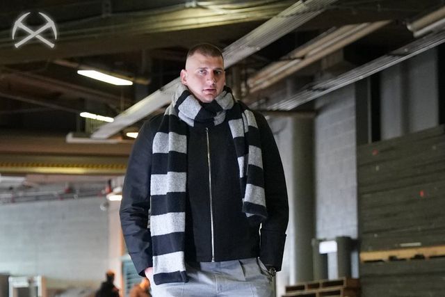 Jokic: num dia joker, noutro dia Gru (vídeo)