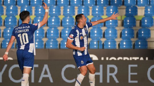 VÍDEO: Nico González volta a colocar o FC Porto em vantagem