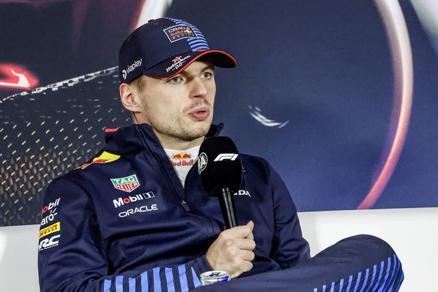 VÍDEO: a caricata reação de Verstappen ao choque entre Ricciardo e Stroll