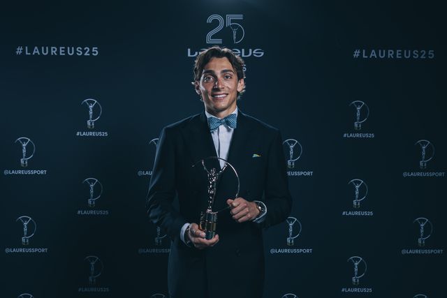 Laureus: «Nunca esquecerei que recebi o troféu das mãos de Djokovic»