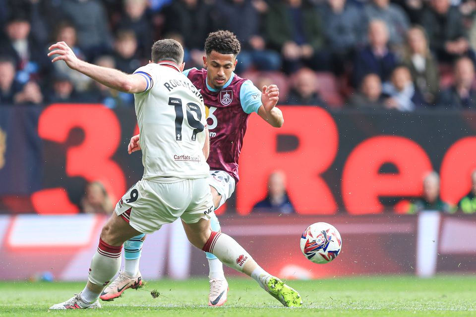 Burnley vence e já se conhecem dois promovidos à Premier League