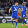 Jamie Vardy frustrado com o golo sofrido e a pedir mais aos colegas