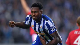FC Porto aciona opção de compra de mais 15% do passe de Samu