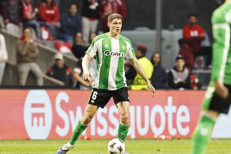 Sporting dá passo em frente por Altimira e tem trunfos na manga