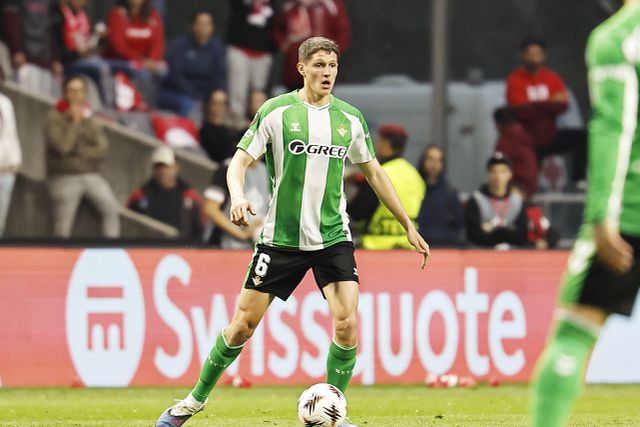 Sporting dá passo em frente por Altimira e tem trunfos na manga