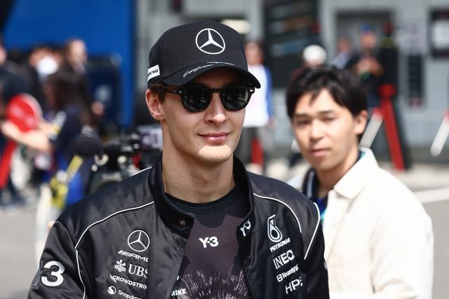 George Russell assegura 'pole' em Barcelona