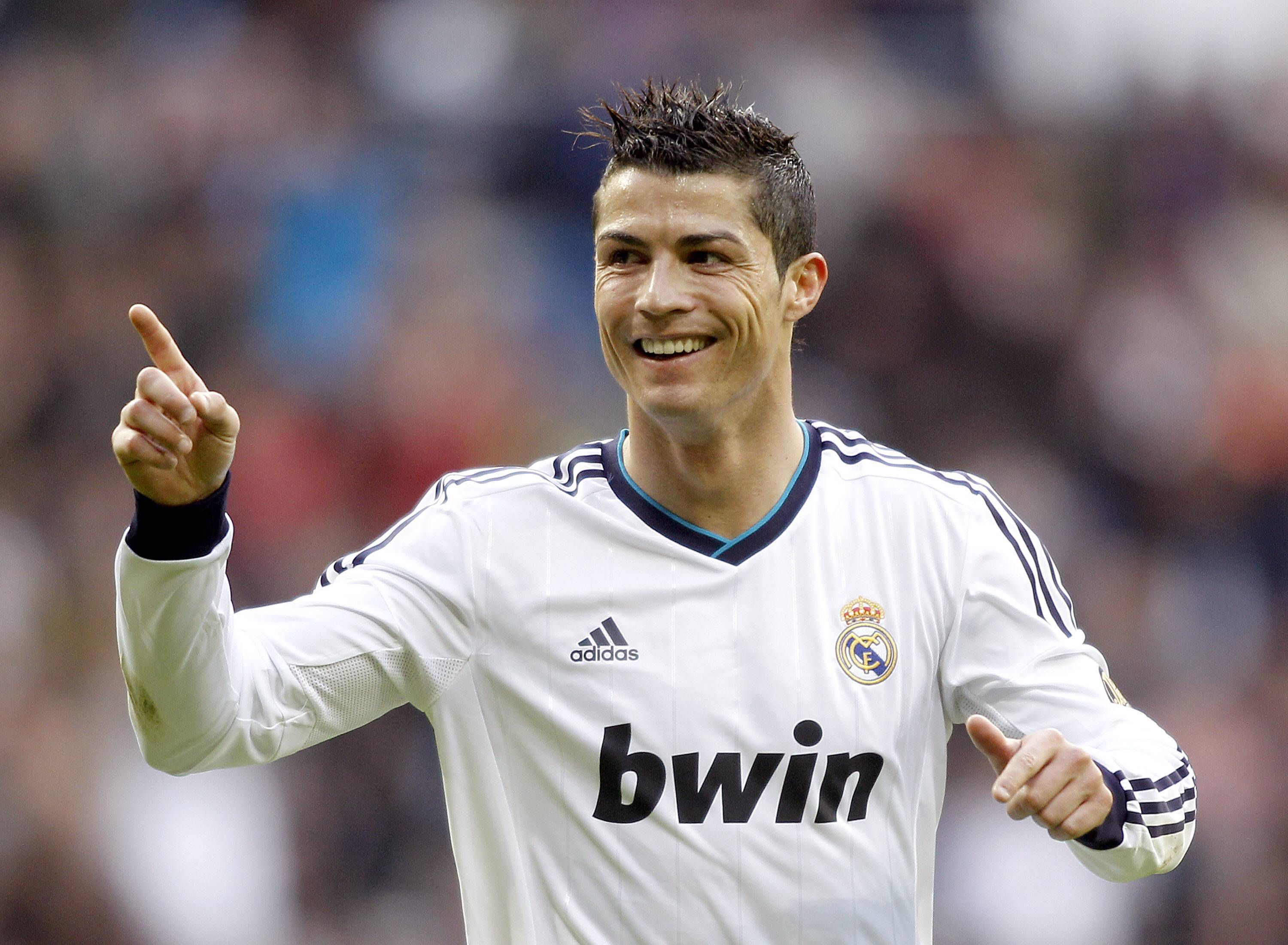 Cristiano Ronaldo marcou 46 dos 121 golos do Real Madrid de José Mourinho na LaLiga de 2011/12. O português é o jogador mais responsável pelas duas épocas mais goleadoras da história do clube (IMAGO)