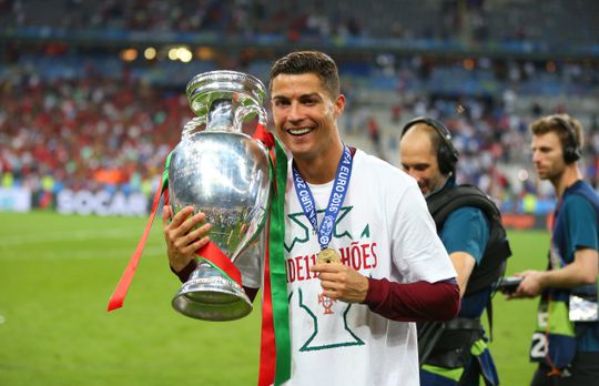 Cristiano Ronaldo considerado o melhor europeu de sempre (fotos)