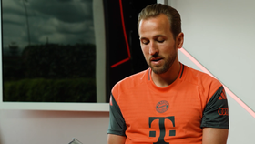 Harry Kane eleito jogador do ano da Bundesliga