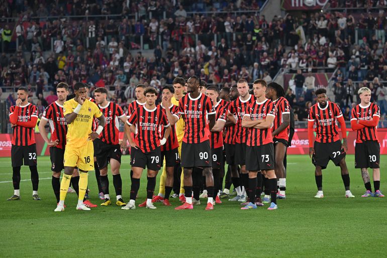 Claques do Milan organizam protesto massivo: «Vamos deixá-los sozinhos com a sua vergonha»