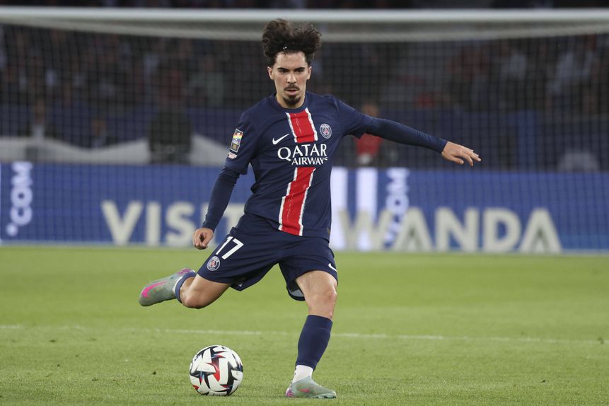 Vitinha, médio do PSG