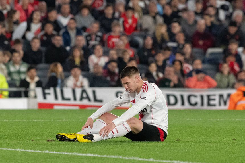 River Plate, com Franco Mastantuono, eliminado do Torneio Apertura (IMAGO)