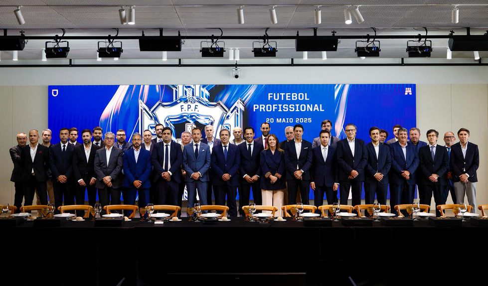 Pedro Proença recebeu clubes que compõem futebol profissional, incluindo Sporting e Benfica (FPF)