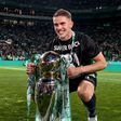 Viktor Gyokeres com a taça de campeão nacional