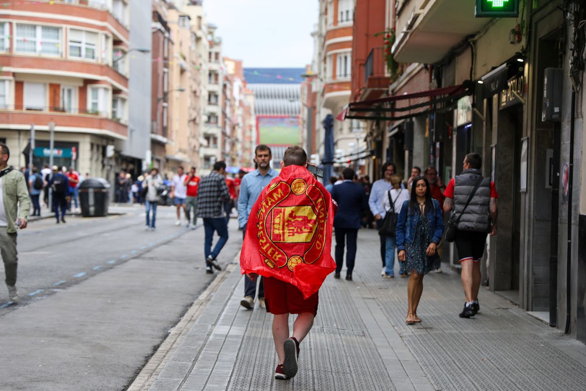 Final da Liga Europa não escapa à contrafacção