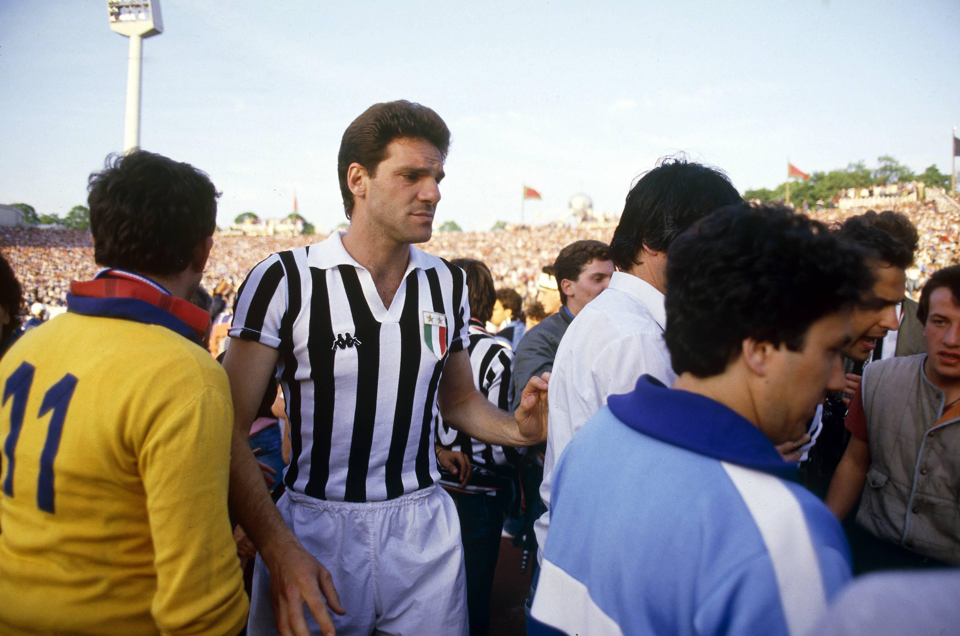 Sergio Brio: 1 Taça das Taças (Juventus, 1983/84), 1 Taça dos Campeões Europeus (Juventus, 1984/85) e 1 Taça UEFA (Juventus, 1989/90)