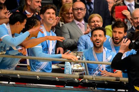 Termina contrato com o Manchester City e tem gigante europeu à perna