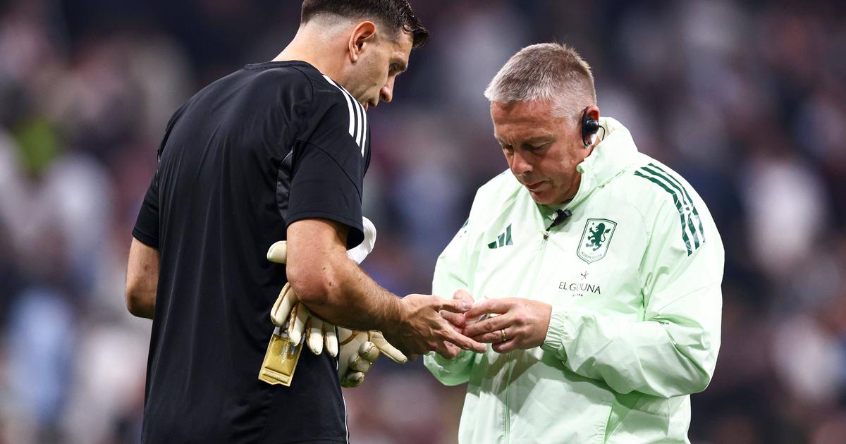 Partiu um dedo no aquecimento, mas ajudou a equipa a vencer Liga Europa: «Não me afetou»
