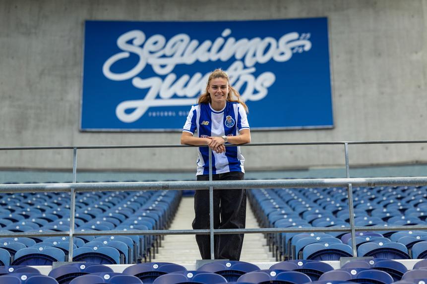 Lara Perruca renovou pelos dragões - Foto: FC PORTO