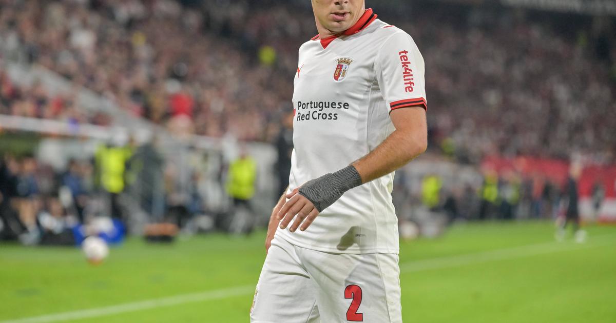 Víctor Gómez, do SC Braga, no onze do ano da Liga Europa