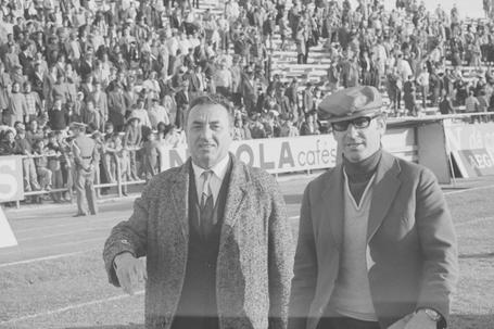José Maria Pedroto (direita) quando era treinador do Vitória - Foto: A BOLA