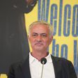 Boas notícias para Mourinho: Fenerbahçe anuncia reforço e renovação