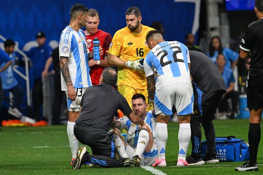 Vídeo: A entrada dura sobre Messi que deixou os argentinos à beira de um ataque de nervos