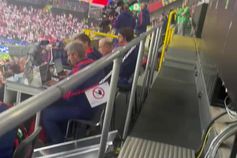 Jornalista georgiano em lágrimas após primeiro golo em Europeus