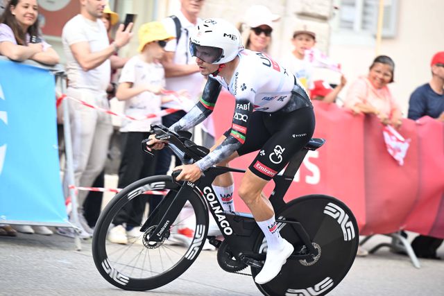 João Almeida já tem hora de partida para crono-escalada final da Volta à Suíça