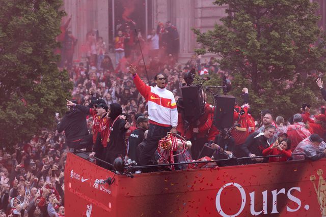 Virgil van Dijk na parada de campeão do Liverpool pela cidade