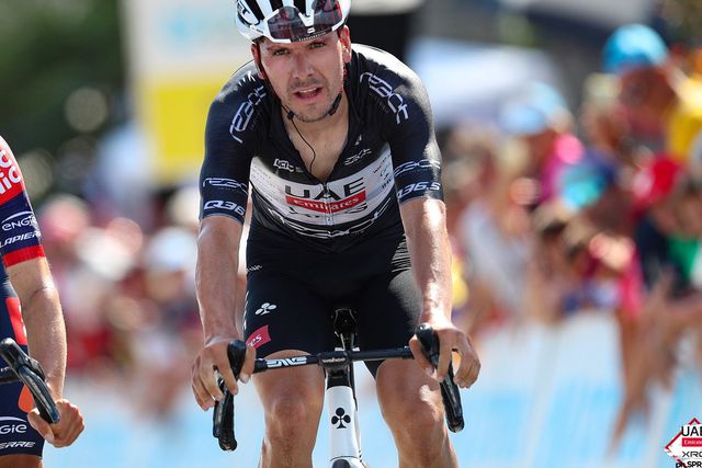 João Almeida vence 7.ª etapa da Volta à Suíça