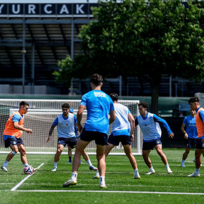 FC Porto: treino em Nova Jérsia com novidades