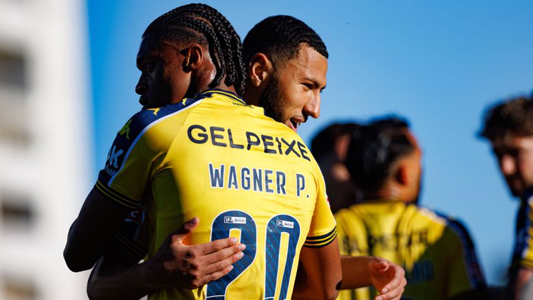 Oficial: Estoril confirma saída de Wagner Pina rumo ao Trabzonspor