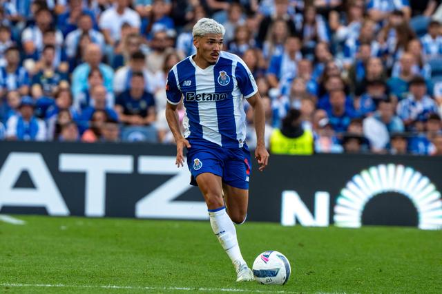 William Gomes com muitos pretendentes - Foto: IMAGO