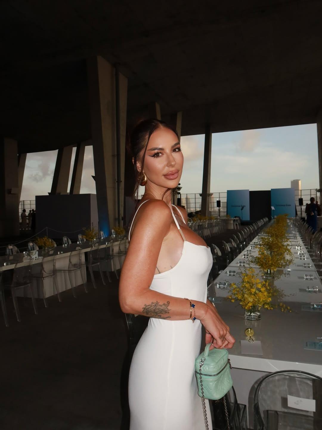 Zorana Jovanovic, mulher do guarda-redes de Curaçau, Eloy Room - foto Instagram