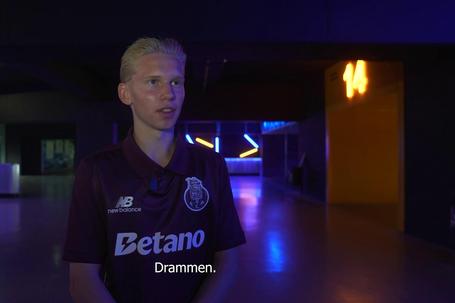 O ídolo Cristiano Ronaldo, kebab e 'craque' no FIFA: o lado intimista de Eirik Granaas