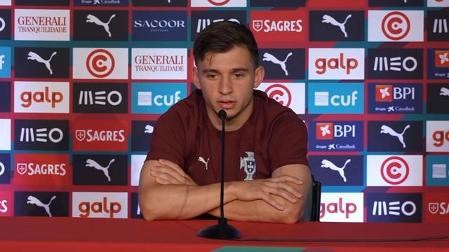 «Ronaldo? Eu passo a bola a quem está mais bem desmarcado»