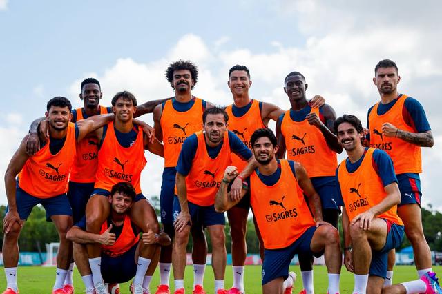 A boa disposição tem marcado a fase inicial dos treinos de Portugal em Palm Beach - Foto: FPF
