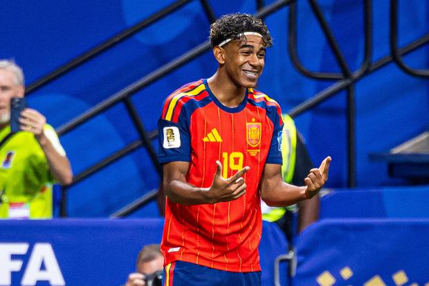 Lamine Yamal marcou aos 18 anos e 343 dias pela Espanha no Mundial 2026 - Foto: Imago
