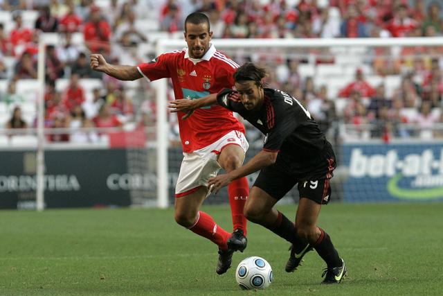 Ruben Amorim jogou a lateral-direito no Benfica-Milan a 8 de agosto de 2009 - Foto: ASF/ANTONIO AZEVEDO