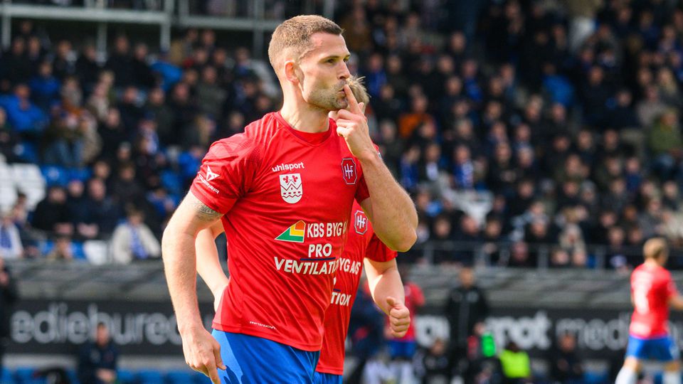 Torreense a fechar ponta de lança goleador na Dinamarca