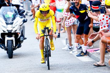 Volta a França: Pogacar vence pela terceira vez e João Almeida confirma 4.ª lugar