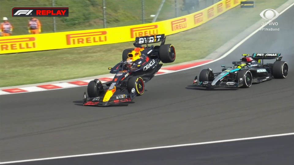 VÍDEO: o brutal acidente entre Hamilton e Verstappen que levantou o Red Bull no ar