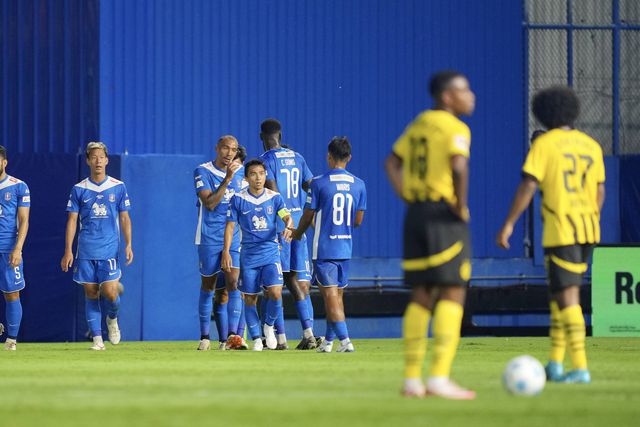 Dortmund humilhado por clube tailandês