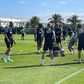 Muita 'discussão' e risos: como começou o treino do Sporting
