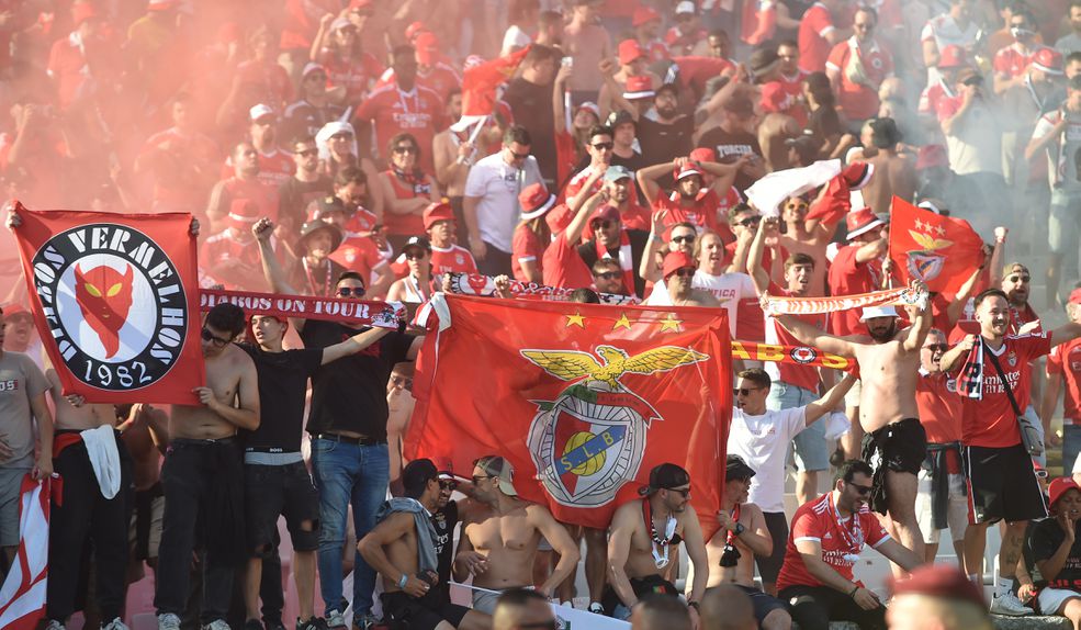 Adeptos do Benfica na final da última Taça de Portugal, com o Sporting, no Estádio Nacional